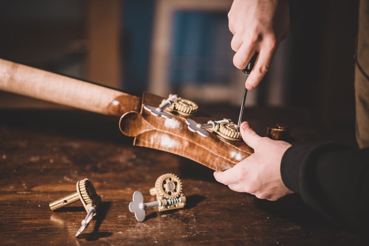 La precisión en los instrumentos musicales es un atributo clave...